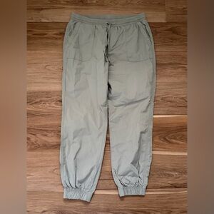 Pact Organic Women’s Joggers sz Large, Green/Gray